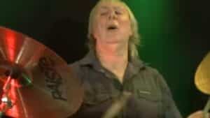 Le batteur Gerry Conway, connu pour avoir joué avec Fairport Convention et Jethro Tull, est décédé à l’âge de 76 ans