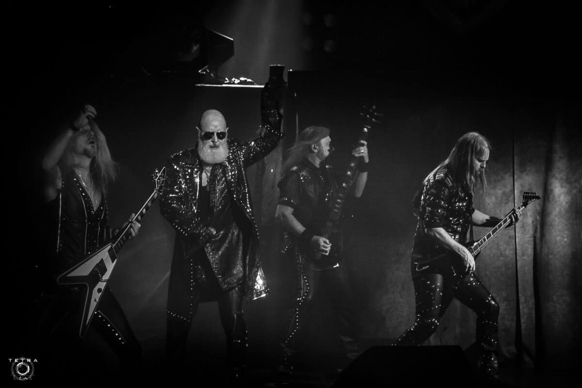 Judas Priest a donné le coup d’envoi de sa tournée pour les 35 ans de Painkiller : voici la setlist et quelques vidéos de la première soirée