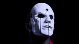 “Ils m’ont braqué avec une arme sur la tête” : Eloy Casagrande de Slipknot révèle les secrets de son masque iconique