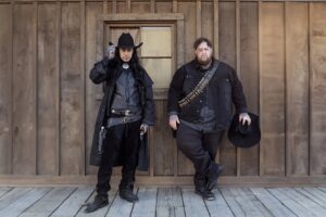 Falling In Reverse et Jelly Roll unissent country et metal dans le nouveau titre All My Life