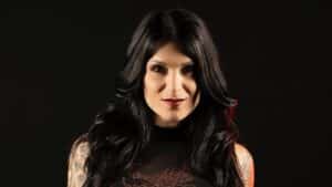 Vixen accueille Rosa Laricchiuta comme nouvelle chanteuse principale