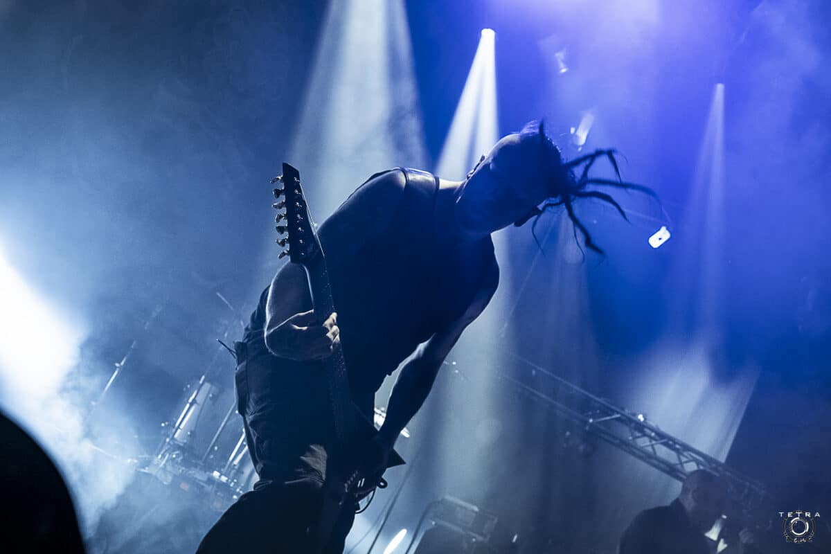 Paradise Lost a presque terminé son nouvel album ; « il devrait sortir cet automne », selon le guitariste Greg Mackintosh