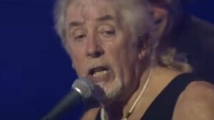 La légende du blues britannique John Mayall meurt à 90 ans