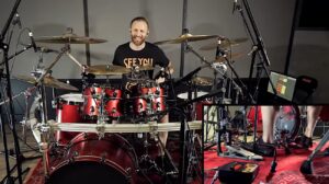 Le batteur d’Enterprise Earth, Brandon Zackey, quitte le groupe pour rejoindre Whitechapel