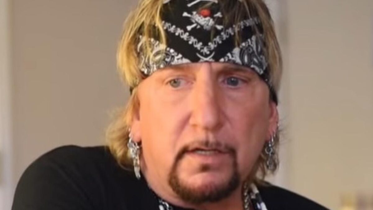 « La voix incroyable de Jack restera à jamais gravée dans nos mémoires » ; L&rsquo;ancien frontman de Great White, Jack Russell, est décédé à l&rsquo;âge de 63 ans
