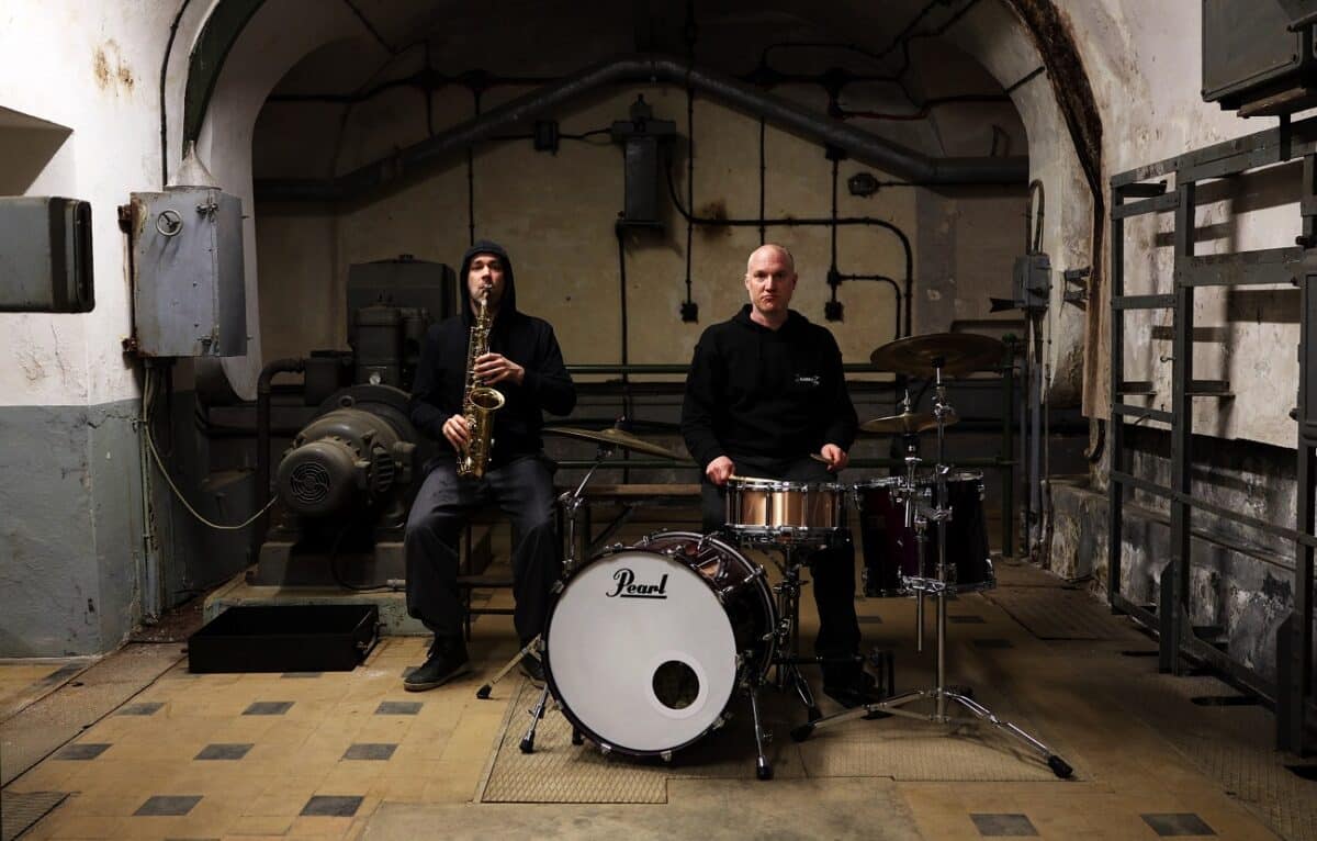 Le groupe français Killing Spree dévoile une nouvelle vidéo intense intitulée Camouflage!, avant la sortie de son premier album