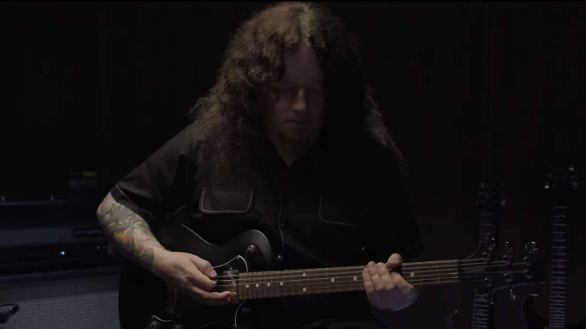 Opeth publie un guitar playthrough de son dernier single (extrait de son prochain album)