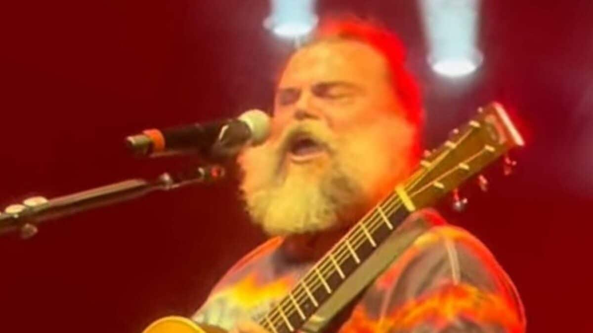 Brütal Legend : une suite pourrait-elle voir le jour ? Tim Schafer est partagé sur la question