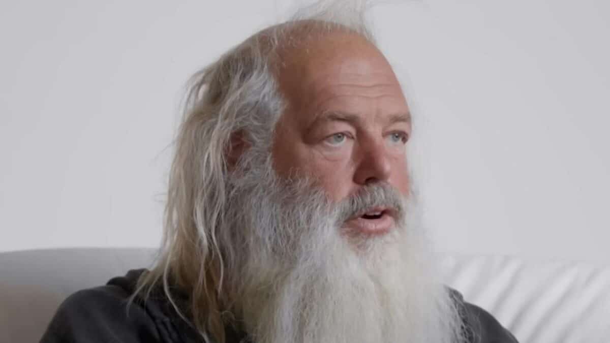 “Que vous aimiez leur musique ou non, leur capacité à jouer est hors du commun” : Rick Rubin désigne ces 3 musiciens comme le “sommet” de la virtuosité