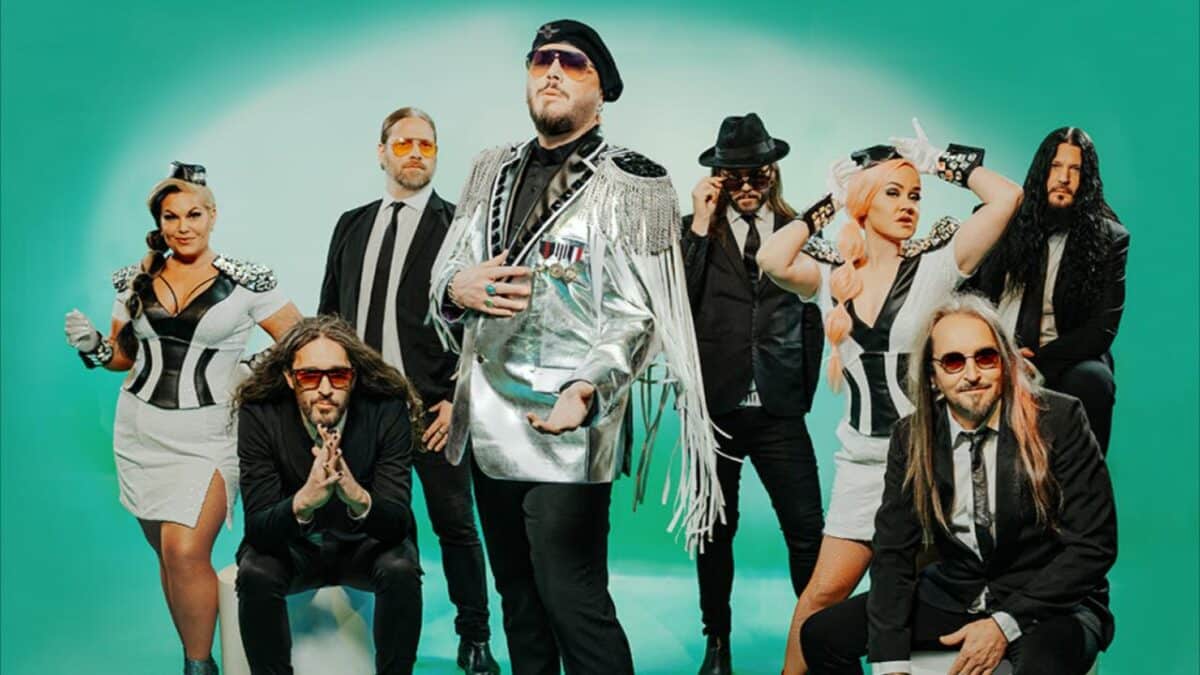 The Night Flight Orchestra : Plongée dans l&rsquo;album Give Us The Moon avec le single Shooting Velvet