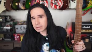 Maxxxwell Carlisle défend la marque Harley Benton et dissipe les idées reçues