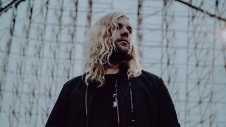 “Je suis la véritable victime” : Mikey Sawyer (Miss Fortune) se défend face aux accusations de violence domestique