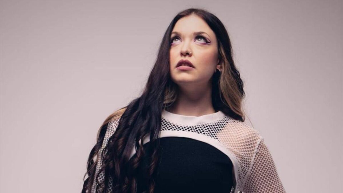Vicky Psarakis prête sa voix à une chanson du mode Zombies de Call Of Duty: Black Ops 6
