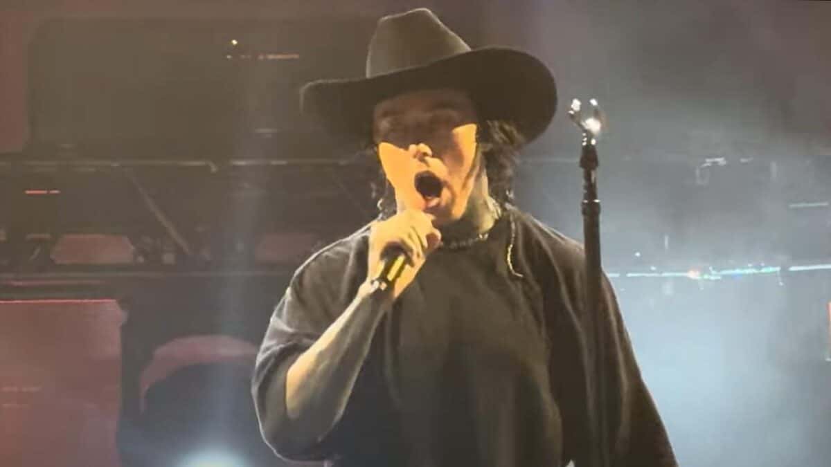 “Dangereux et irresponsable” : Ronnie Radke (Falling In Reverse) signalé à la police après des vidéos jugées inacceptables en Australie