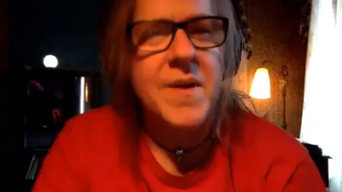 « Honnêtement, je ne pense pas grand-chose de ce qu’il fait » : Burton C. Bell (ex-Fear Factory) semble vouloir garder ses distances avec Angst Fabrik