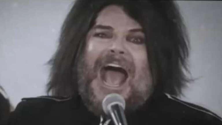 Jack Black (Tenacious D) parodie My Chemical Romance dans un nouveau sketch sur la télévision américaine