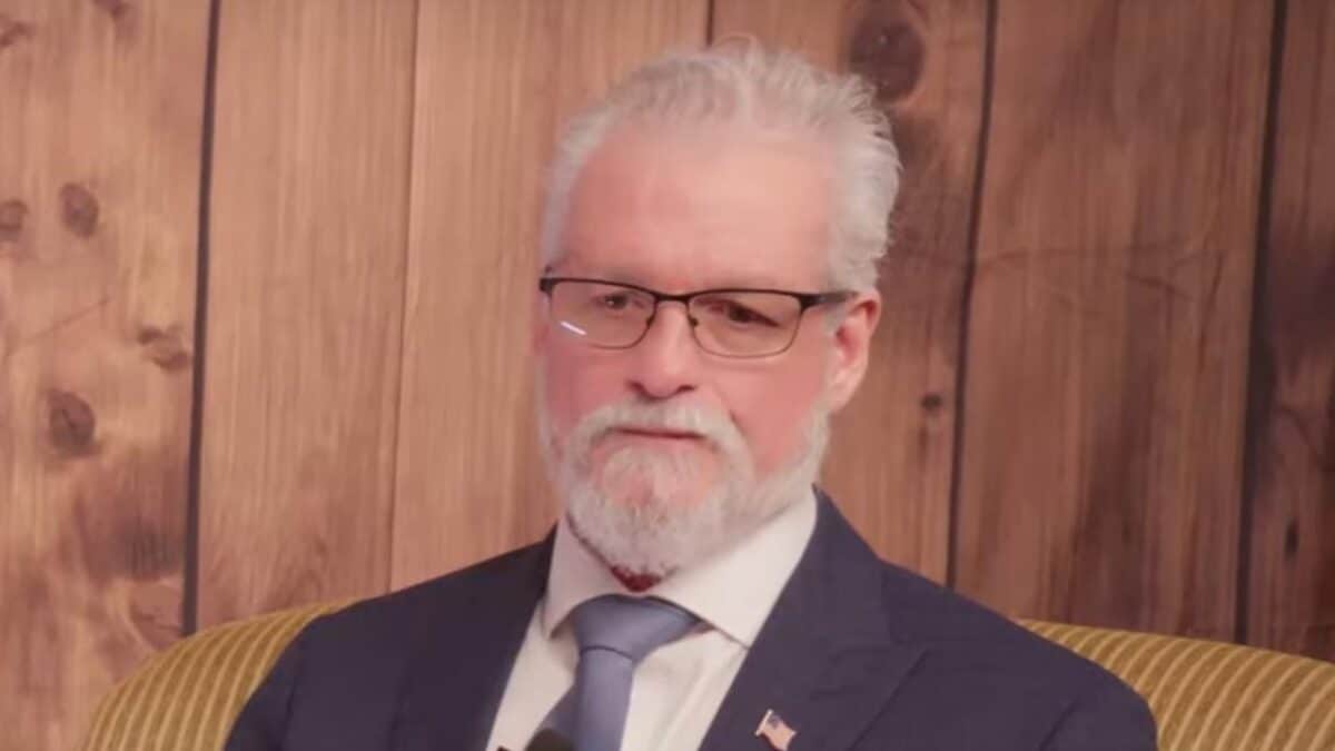 “Si je refais de la musique, ce sera pour glorifier Dieu” : Jon Schaffer (Iced Earth) est de retour et dit avoir trouvé la foi