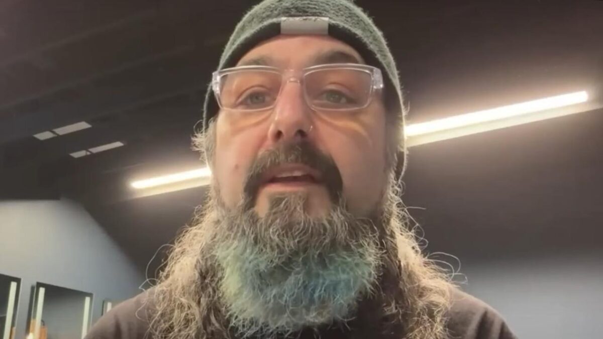 “Ça nous a propulsés dans une autre catégorie en termes de ventes de billets et de disques” : Mike Portnoy est convaincu que le côté metal du son de Dream Theater est ce qui a permis au groupe de se démarquer sur la scène prog