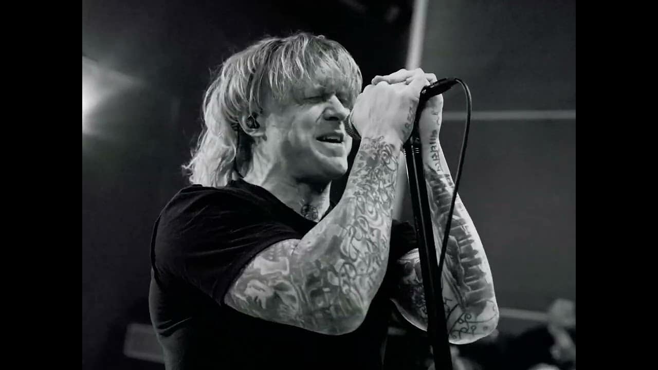 King 810 partage un nouvel extrait de Live On Samhain 2 2025, son ...
