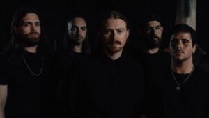 Currents sort un EP surprise, All That Follows, le jour du début de sa tournée européenne (France, Belgique, Suisse, etc.)