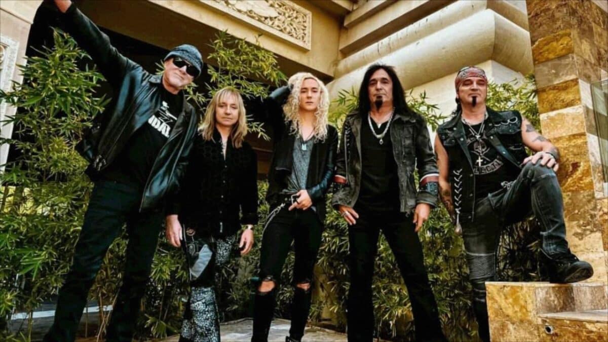 “Une tumeur de la taille d’un poing” : le bassiste de Great White, Scott Snyder, opéré d’urgence (un GoFundMe a été lancé)