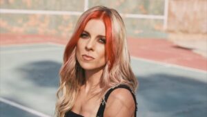 Nouvelle signature, nouveau single : Taylor Acorn s’émancipe avec Goodbye, Good Riddance