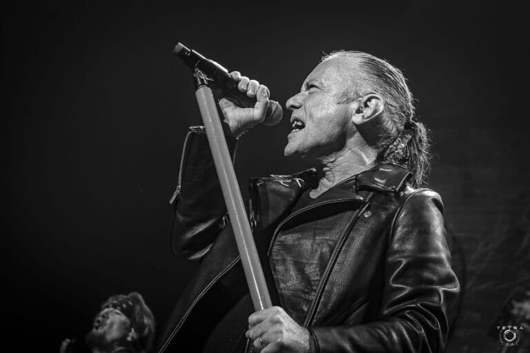 “Ce sera enregistré en direct” : Bruce Dickinson (Iron Maiden) dévoile sa méthode pour son prochain album