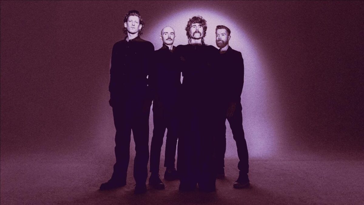 « Un album rêveur et éthéré » : AFI amorce une nouvelle ère avec Silver Bleeds The Black Sun…