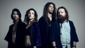 “Grandiloquente comme un rêve…” : les Français de Përl vous invitent à vous imprégner de l’Architecture du Vertige