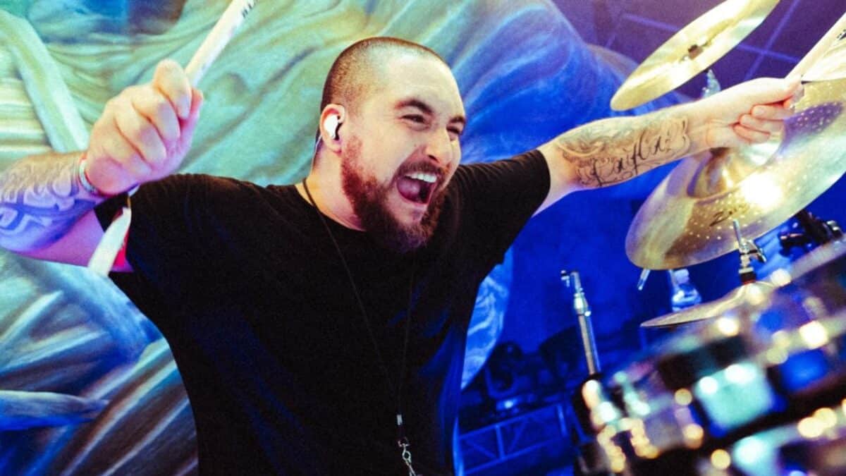 “Ma fille était en soins intensifs et a failli mourir deux fois” : Alex Bent revient sur la période difficile qui a précédé son départ de Trivium