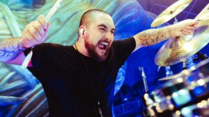 Trivium accusé d’avoir “effacé” Alex Bent de la captation du Bloodstock 2025 : la polémique enfle chez les fans