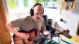 “Cela m’a obligé à faire face à certaines vérités inconfortables” : Devin Townsend revient transformé de Thaïlande
