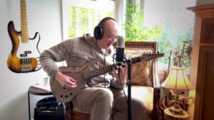“L’un de mes morceaux préférés” : Devin Townsend revisite Gratitude chez lui, un an après PowerNerd