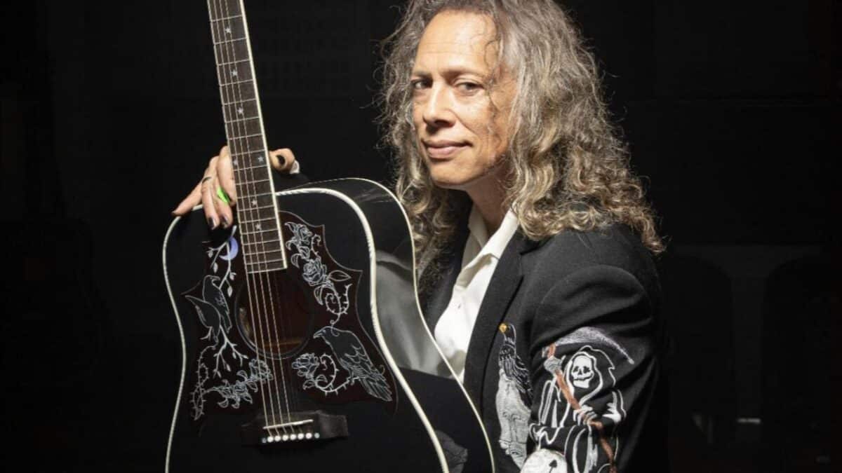 Metallica : Kirk Hammett sort la Raven avec Gibson, une guitare acoustique de collection