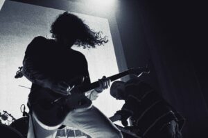 Bruit ≤ : la réédition de Monolith remet en lumière les débuts d’un post-rock visionnaire