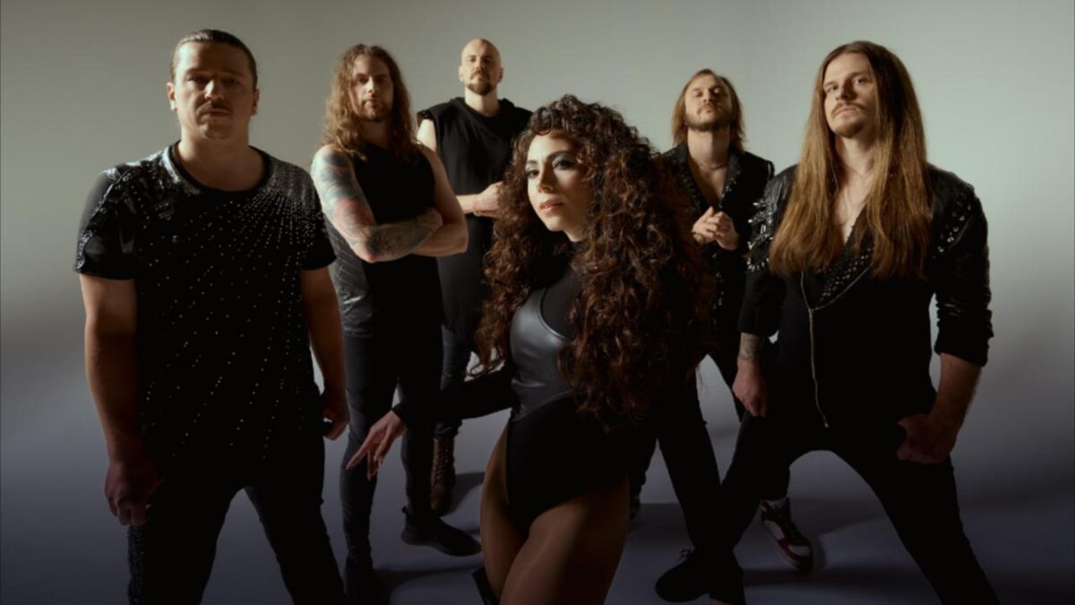 Battle Beast : premières images du groupe avec sa nouvelle chanteuse Marina La Torraca
