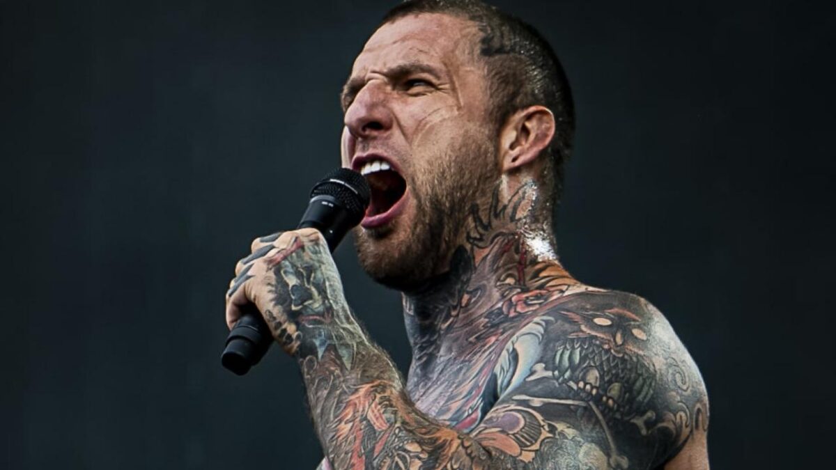 Alex Terrible se confie : “Je ne suis pas dur” – le chanteur de Slaughter To Prevail nuance son image