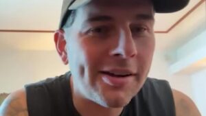 M. Shadows : “On va commencer à voir disparaître davantage de légendes” – Le chanteur d’Avenged Sevenfold face au temps qui passe