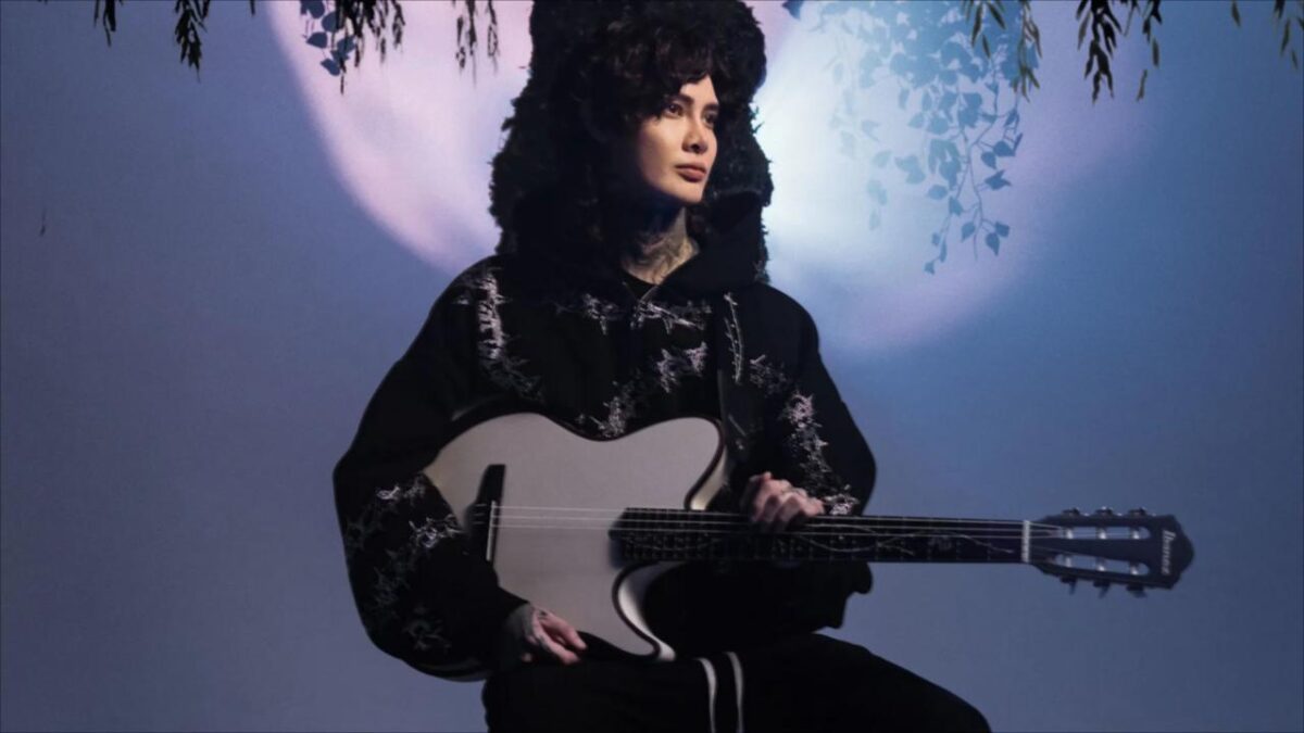 Tim Henson (Polyphia) sort Original Sin : un premier single solo déroutant et une marque de vêtements inattendue