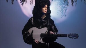 Tim Henson (Polyphia) sort Original Sin : un premier single solo déroutant et une marque de vêtements inattendue