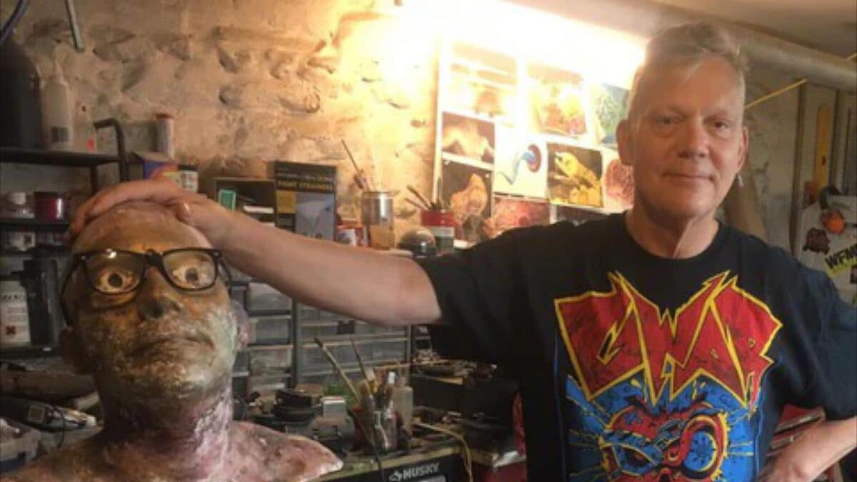 Gwar met aux enchères la hache du Sexecutioner pour aider Chuck Varga, atteint d&rsquo;un cancer