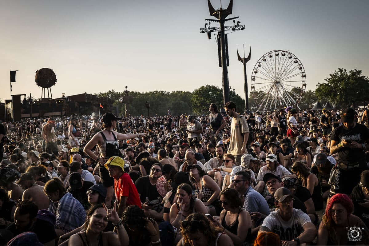 Hellfest 2026 : Architects, Bad Omens, The Hives et The Offspring referment le festival sous la canicule