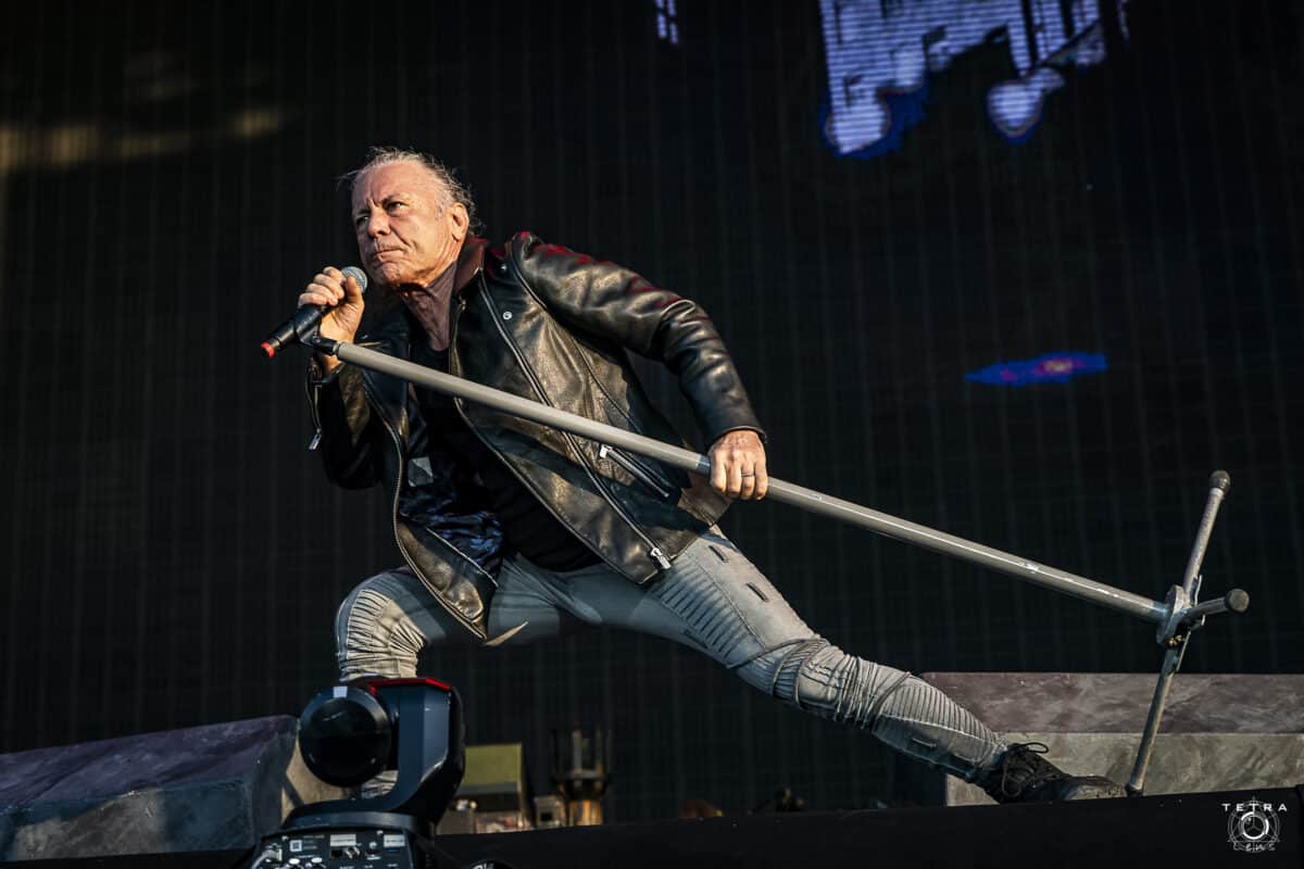 « L’album va être lourd à mort » : Bruce Dickinson (Iron Maiden) insiste sur son prochain disque solo