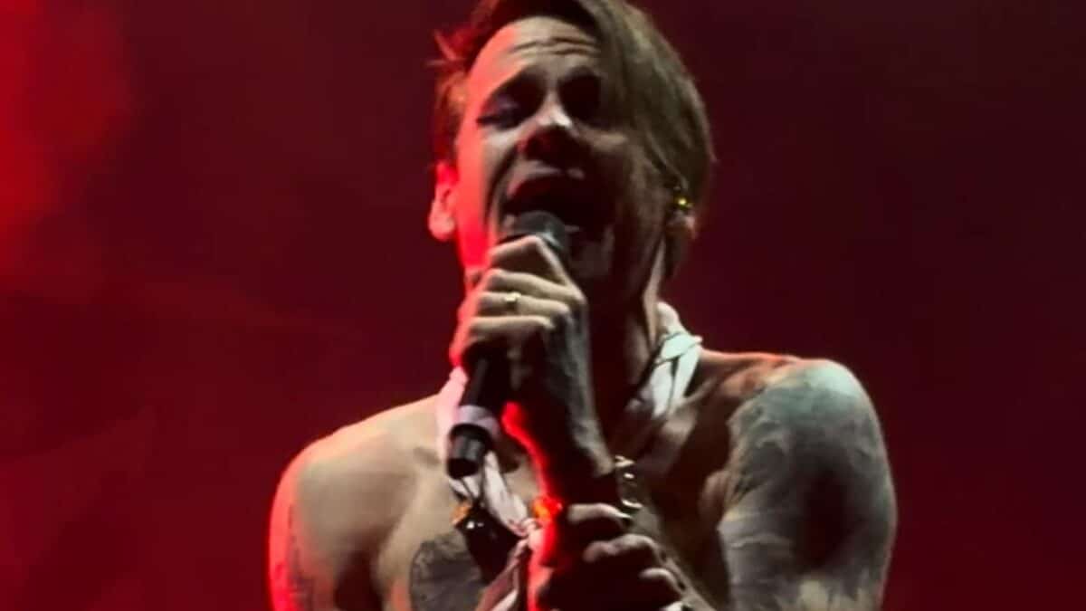 « Beaucoup… en fait, peut-être toutes » Beartooth : Caleb Shomo affirme que toute la discographie racontait déjà son combat intérieur