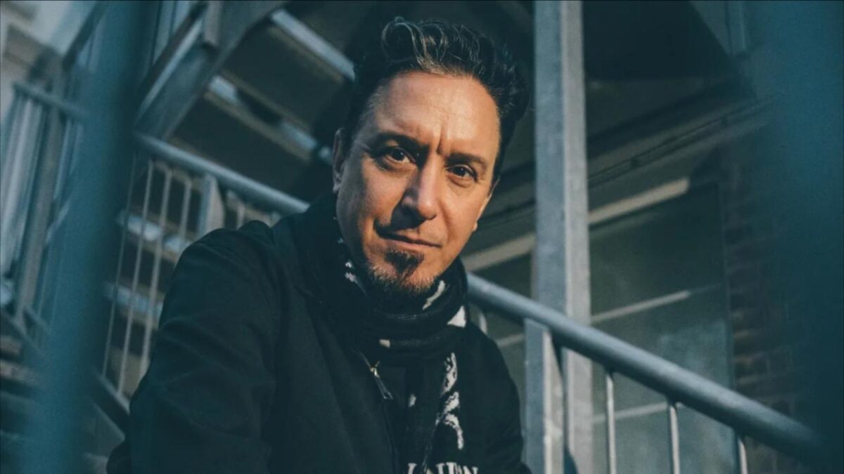 Lou Koller, chanteur de Sick Of It All, est mort à 59 ans : « Son combat est désormais terminé et il peut enfin se reposer »