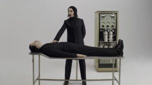 Marilyn Manson dévoile le clip de Front Toward Enemy avant la sortie de son nouvel album