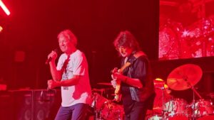 « L’immortel Ritchie Blackmore » : Deep Purple retrouve son guitariste historique après 33 ans
