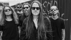 « Énormément de rage, de colère et de douleur » : Darkest Hour annonce son nouvel album Suffer Divine