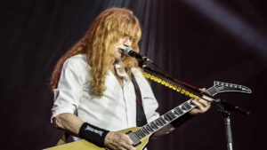« Oubliez les histoires. Soyez simplement humain » : Dave Mustaine (Megadeth) raconte comment James Hetfield (Metallica) l’a soutenu pendant son cancer