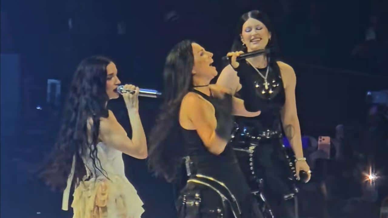 Il aura fallu attendre un an : Amy Lee, Poppy et Courtney LaPlante jouent enfin End Of You ensemble